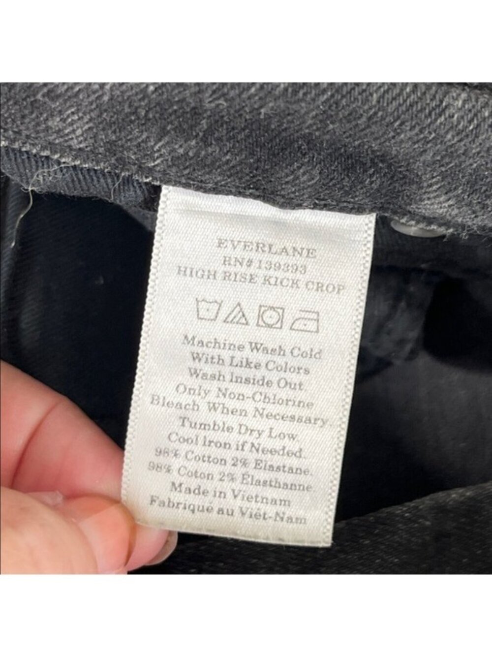 Everlane High Rise Kick Crop Black Frayed Hem Jeans - Picture 6 of 6